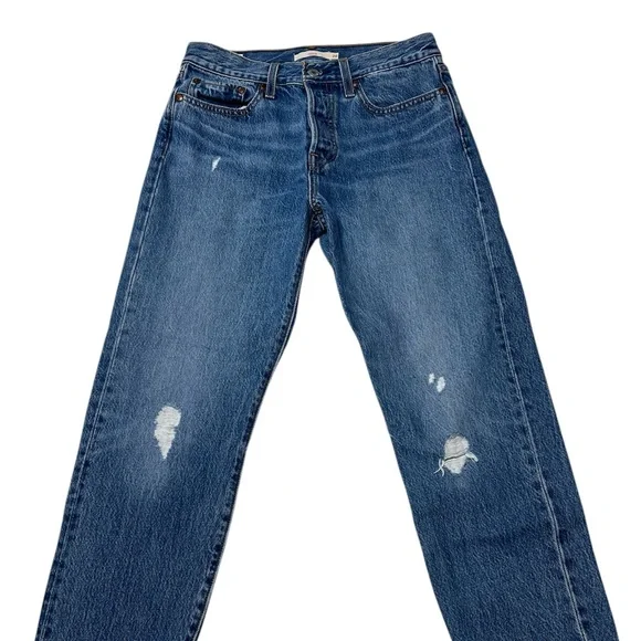 Vintage Levi’s with Capital Letter E women’s wedgie Distressed Jeans size 28 - Picture 1 of 13